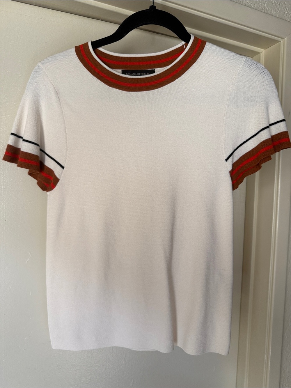 Banana Republic White Short-Sleeve Knit Shirt with Trim Neck and Sleeves